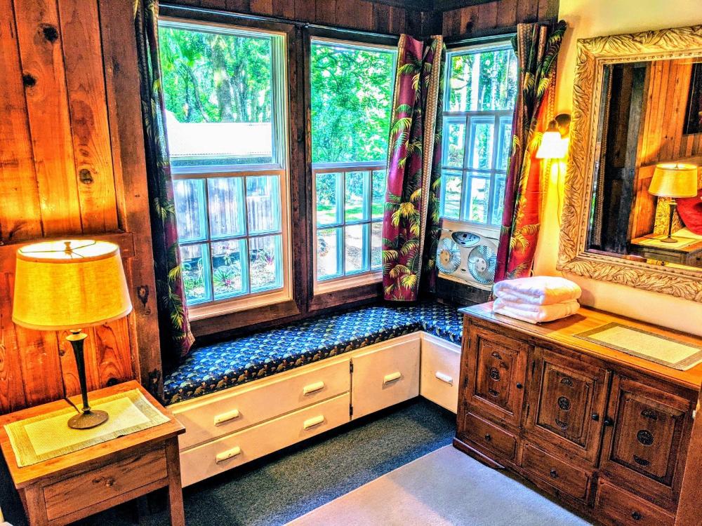 King Room with Balcony interior